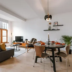 Huswell - Stunning At The Grand Market Of Appartement